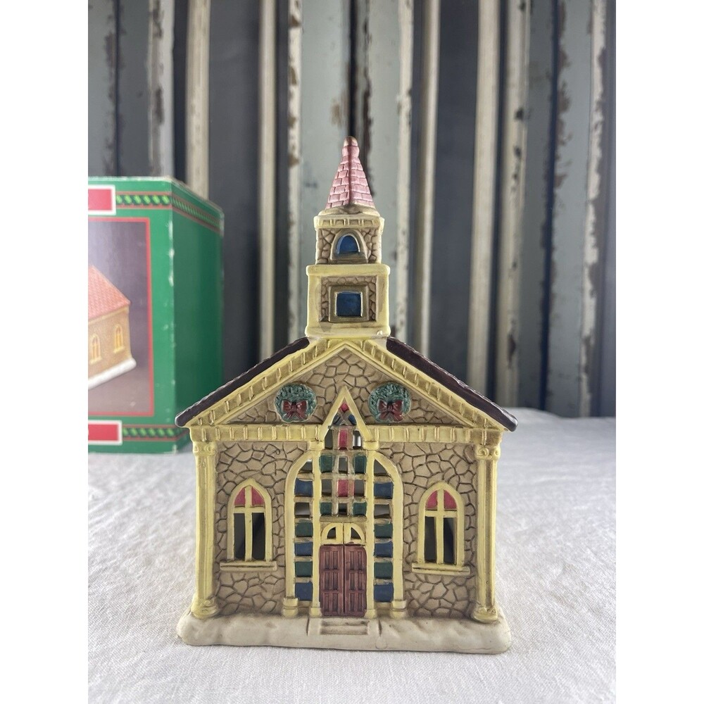 1993 House of Lloyd Christmas Around the World Porcelain Village Church